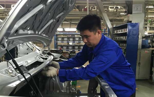 图片来源:新民网