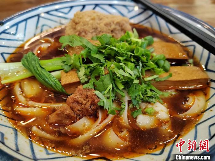 图为大同臊子面。 高雨晴 摄